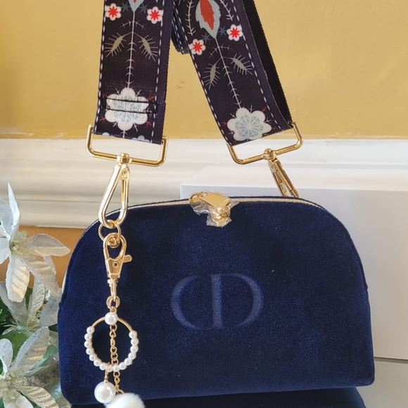 Dior pouch - Picture 4 of 14